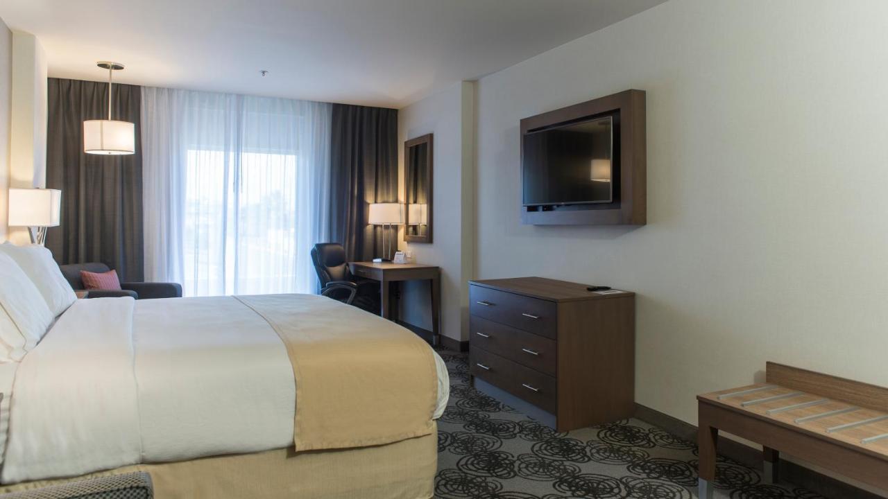 Holiday Inn Express & Suites Chihuahua Juventud By Ihg Buitenkant foto