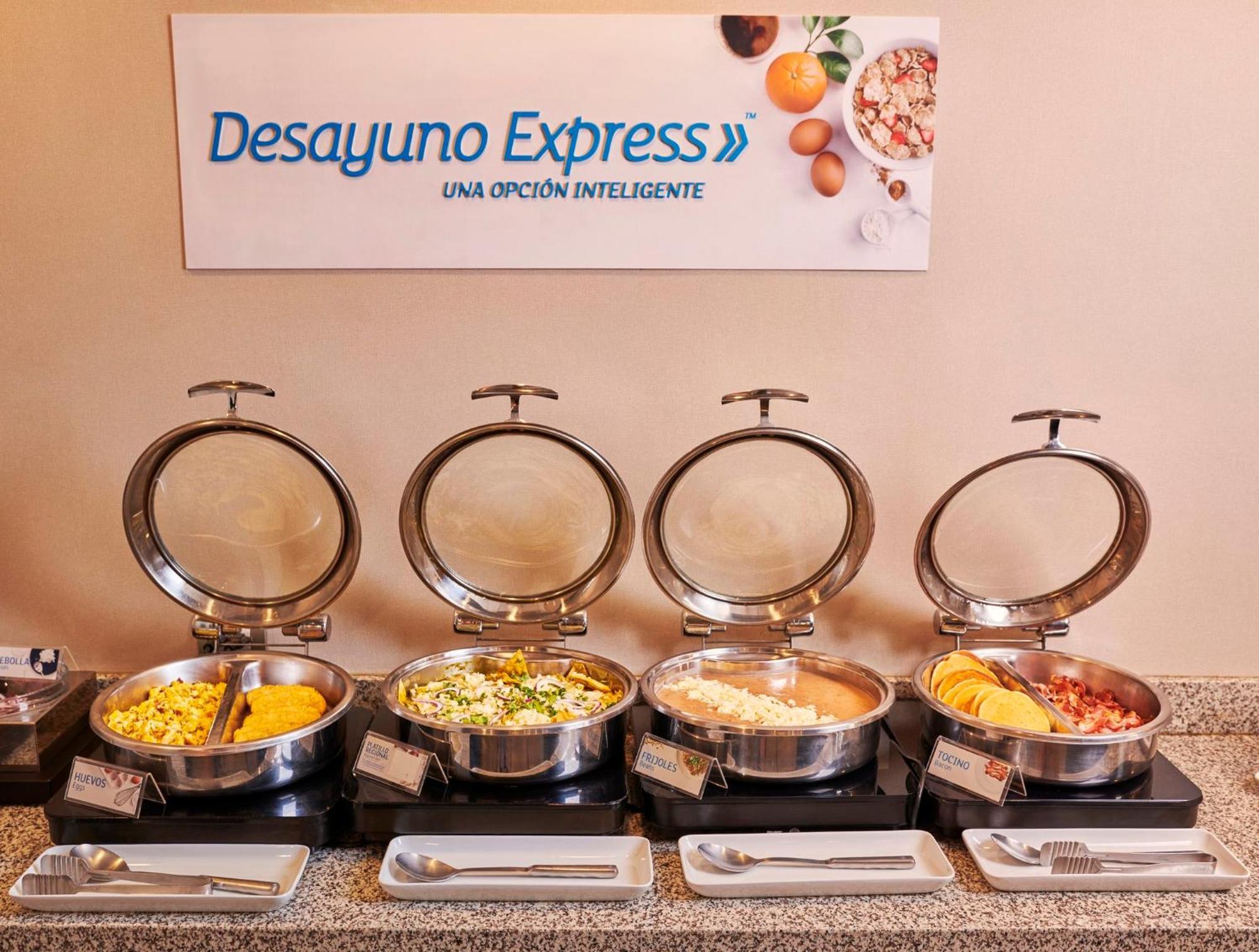 Holiday Inn Express & Suites Chihuahua Juventud By Ihg Buitenkant foto