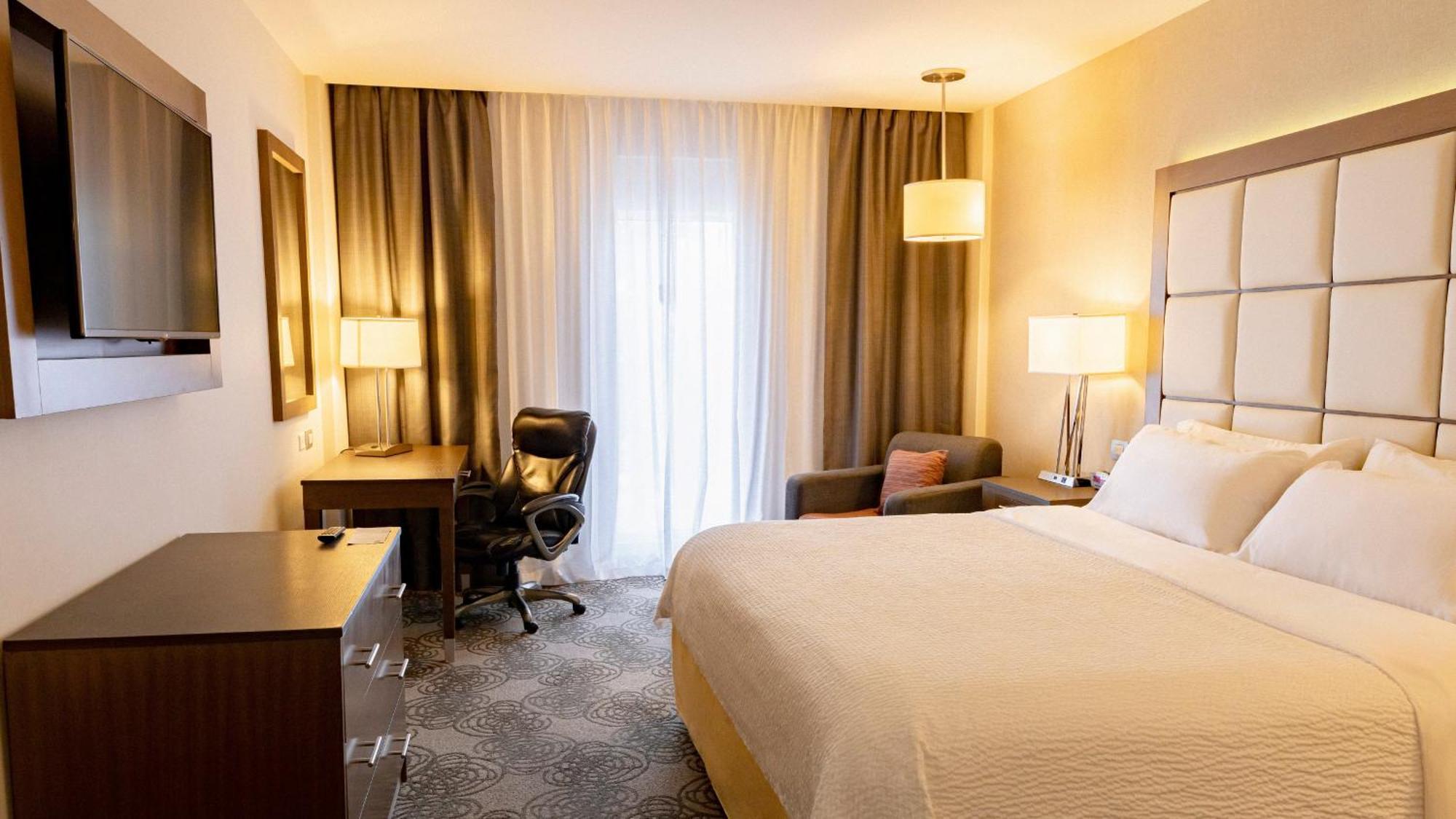Holiday Inn Express & Suites Chihuahua Juventud By Ihg Buitenkant foto