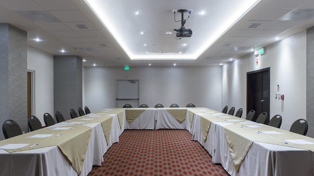 Holiday Inn Express & Suites Chihuahua Juventud By Ihg Buitenkant foto